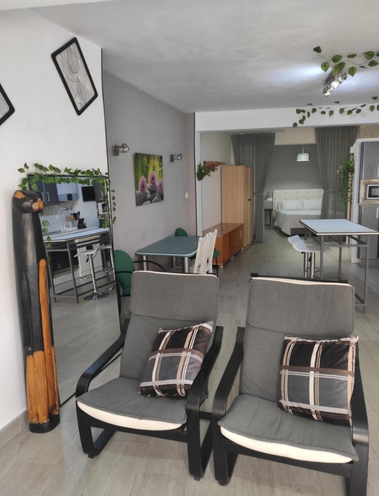 Loft Centro Con Parking Gratis Y Azotea Chillout Gratis! Apartman Talavera de la Reina Kültér fotó